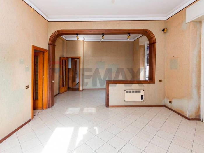 Appartamento trilocale in vendita in via bonfiglio, Via delle Calcare, Catania