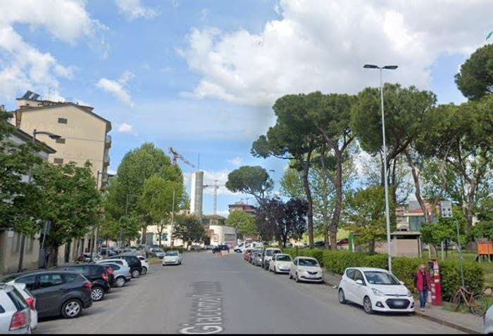 Casa con 6 locali in vendita in Via Enrico Petrella, Porta al Prato San Jacopino, Firenze