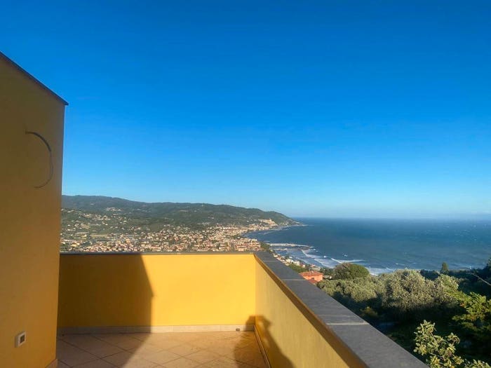 Appartamento bilocale in vendita in Oneglia, Imperia