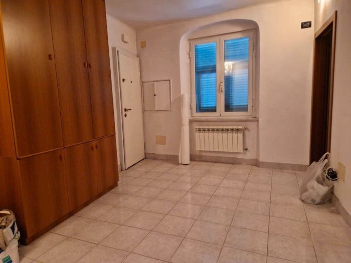 Appartamento bilocale in vendita in Via Renato Quartini, Rivarolo, Genova