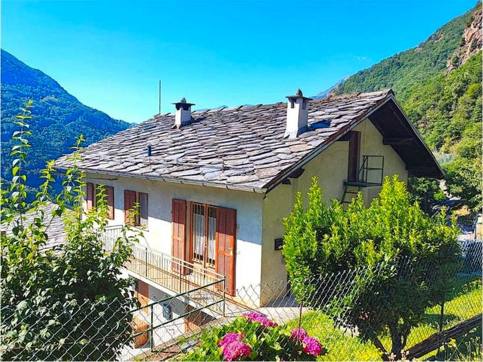Casa con 5 locali in vendita in Frazione Chamioux, Perloz