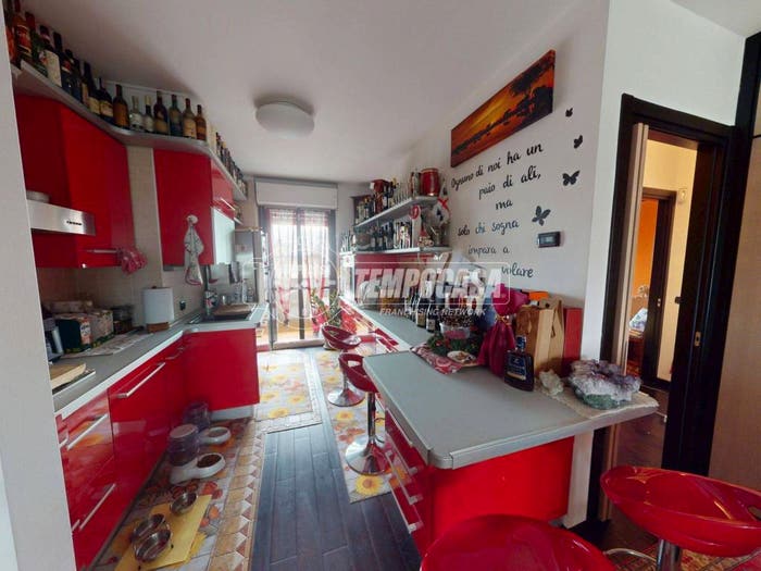 Appartamento quadrilocale in vendita in Via Dante Chiasserini, Bovisasca, Milano