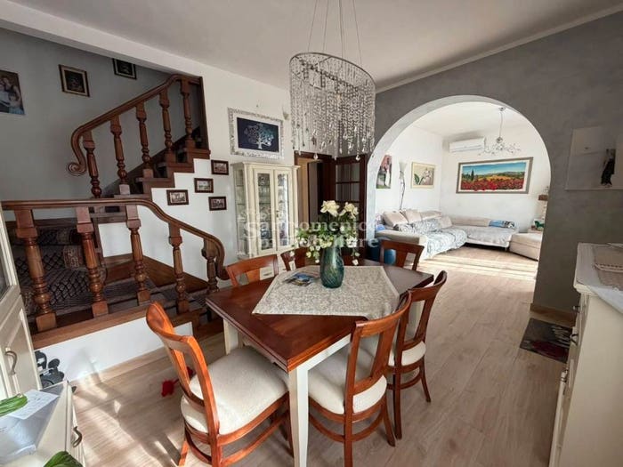 Casa con 6 locali in vendita in Arnaccio Chiesanuova, Cascina