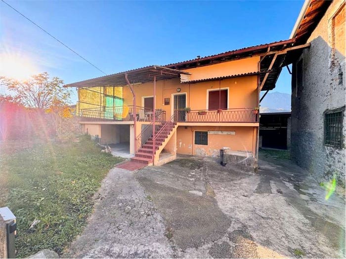 Casa quadrilocale in vendita in Rivioni Panigada, Centro, Darfo Boario Terme