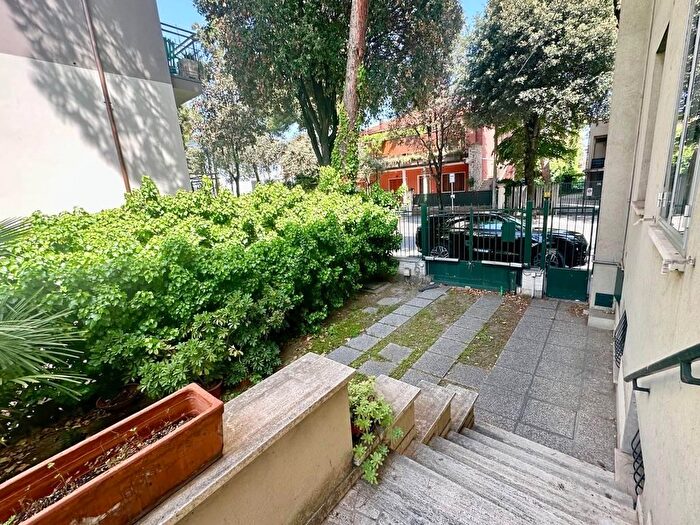 Appartamento con 5 locali in vendita in Viale Perseo, Rimini