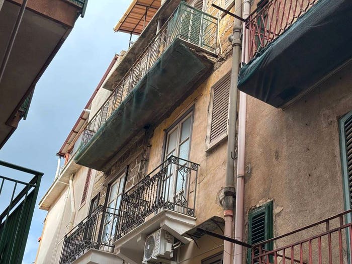 Appartamento con 5 locali in vendita in Via Cilluffo, Centro, Altofonte