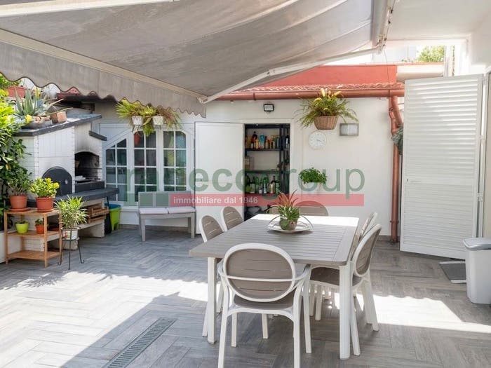 Casa con 6 locali in vendita in Via Giovanni Salvestri, Ardenza, Livorno