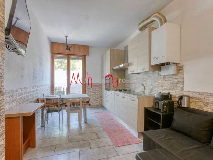 Appartamento quadrilocale in vendita in Via Tiberio Umberto Barbarani, Guizza, Padova