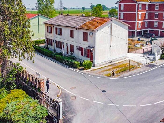 Casa trilocale in vendita in Vittadone, Casalpusterlengo