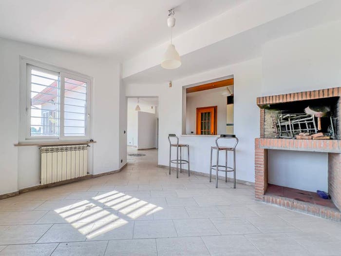 Casa con 5 locali in vendita in Via Platani, Fossignano, Aprilia