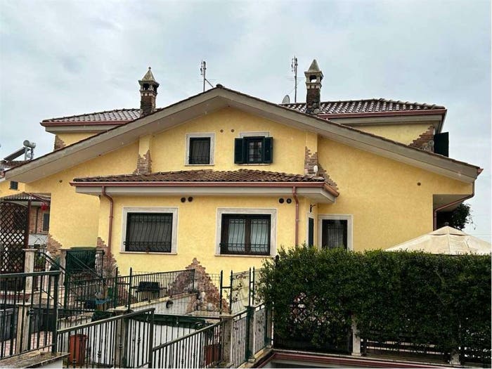Casa quadrilocale in vendita in via Tivoli, Setteville Nord, Guidonia Montecelio