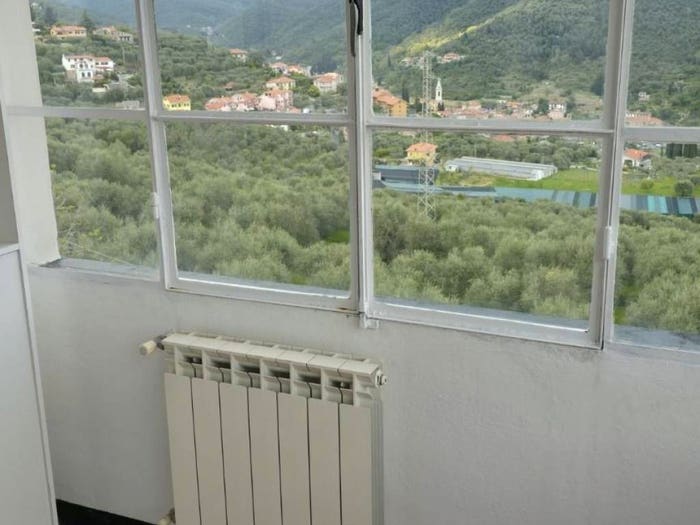 Appartamento quadrilocale in vendita in Via Ruffini, Costa Carnara, Dolcedo