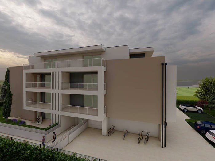 Appartamento quadrilocale in vendita in Via Luigi Lagrange, Brusegana Aeroporto, Padova