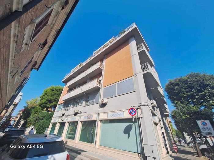 Appartamento quadrilocale in vendita in Viale Vittorio Veneto, Centro, Civitanova Marche