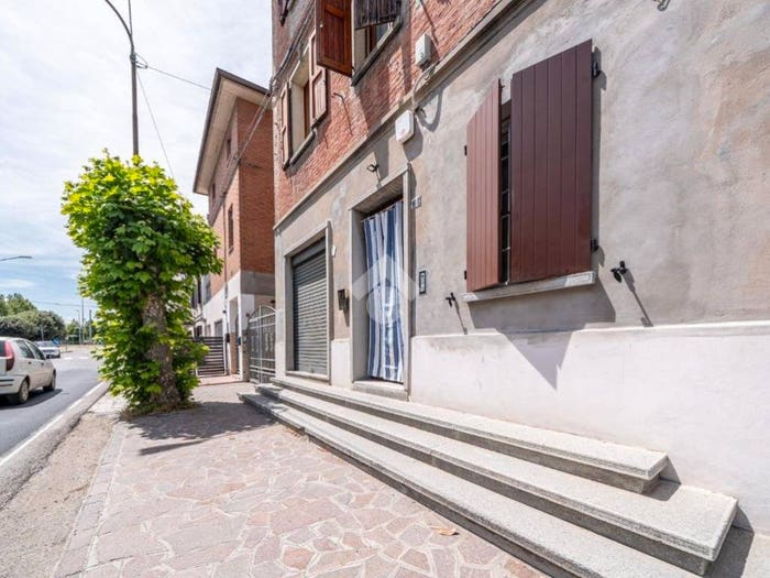 Appartamento trilocale in vendita in Via Marzaglia, Magreta, Formigine