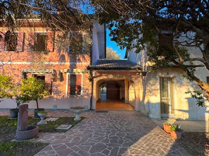 Casa con 5 locali in vendita in Via Cavin di Sala, Zianigo, Mirano