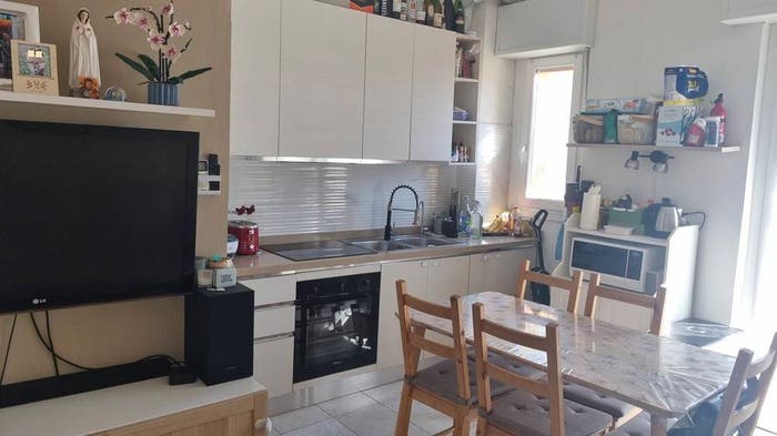 Appartamento trilocale in vendita in Via Gabriele D'Annunzio, Centro, Pero