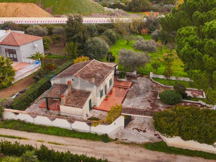 Casa con 5 locali in vendita in Cda Gerardo, Chiaramonte Gulfi