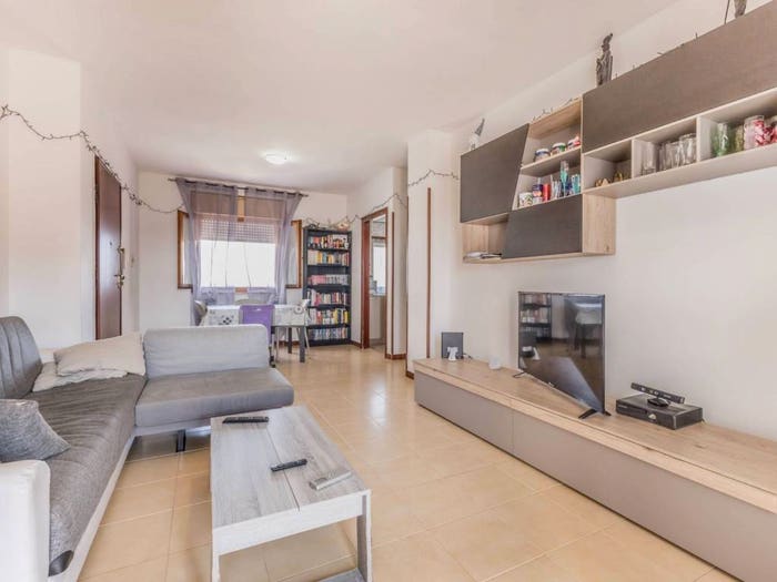 Appartamento con 5 locali in vendita in Viale Le Corbusier, Centro, Latina