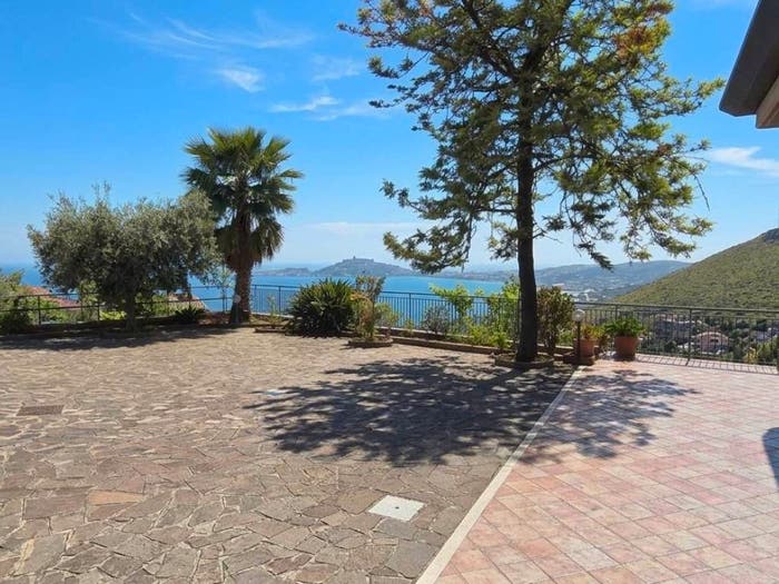 Casa con 5 locali in vendita in via Santa Maria la noce, Formia