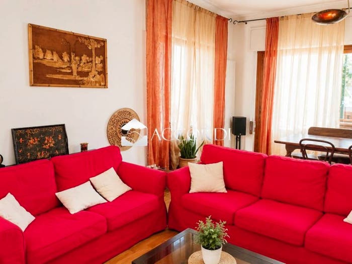 Casa con 5 locali in vendita in Via degli Scavi, Centro, Montegrotto Terme