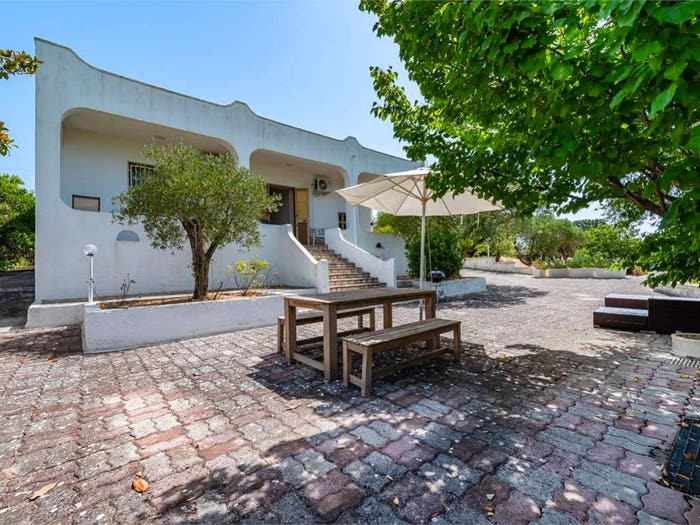 Casa trilocale in vendita in Cisternino