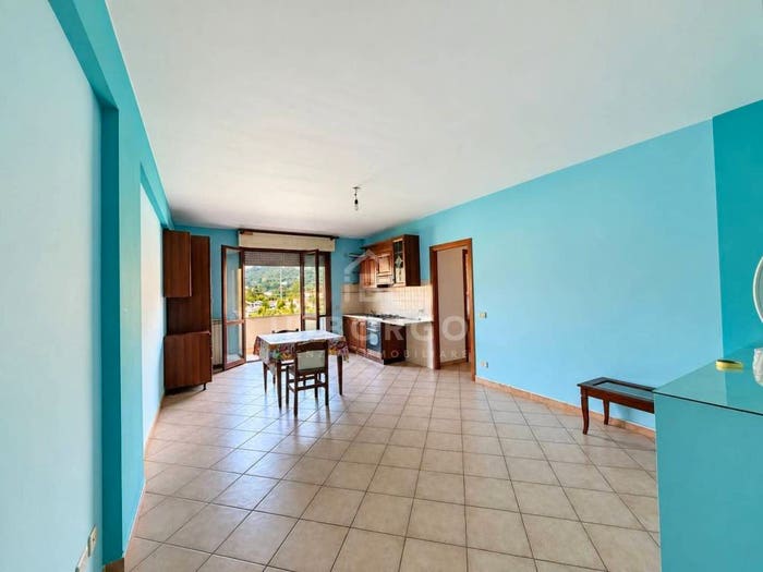 Appartamento trilocale in vendita in viale guglielmo marconi, Centro, Pescia