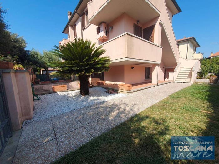 Appartamento con 5 locali in vendita in Montescudaio