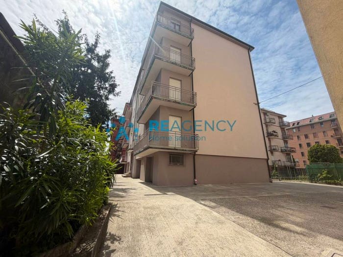 Appartamento quadrilocale in vendita in Via Legione Antonini, Santa Bertilla Mercato Nuovo, Vicenza
