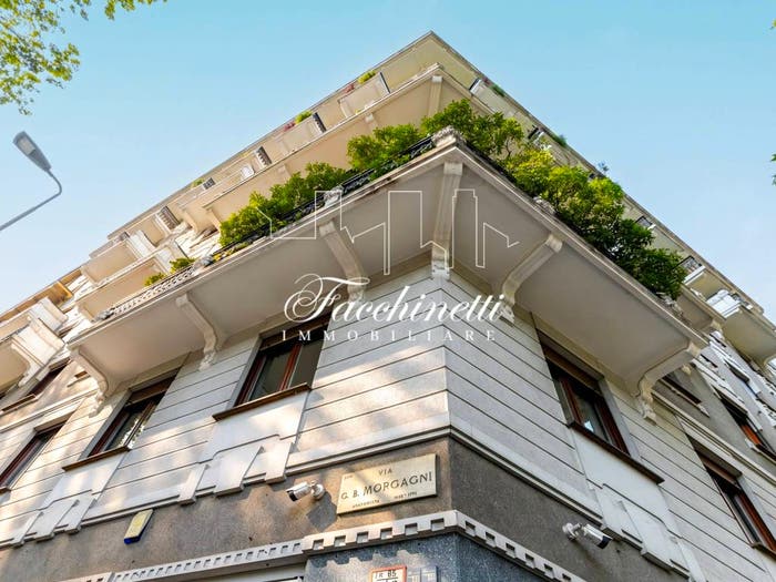 Appartamento quadrilocale in vendita in Via Giovanni Battista Morgagni, Buenos Aires, Milano
