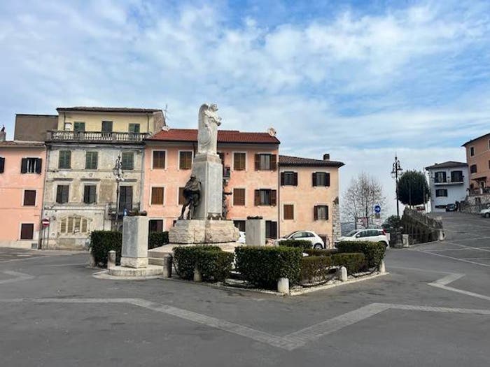 Appartamento trilocale in vendita in Via Villanza, Centro, Ceccano