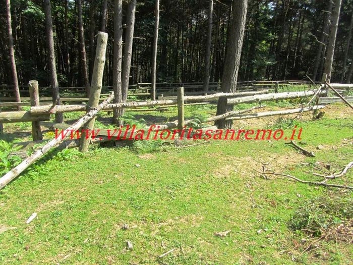 Casa con 6 locali in vendita in Strada Provinciale SNC, Bajardo