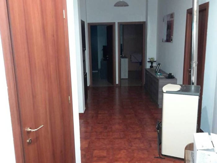 Appartamento quadrilocale in vendita in Piazza Sant'Alessandro, Centro, Calosso