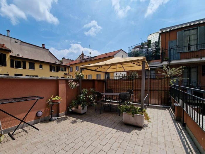 Appartamento bilocale in vendita in Via Vettabbia, Ticinese, Milano