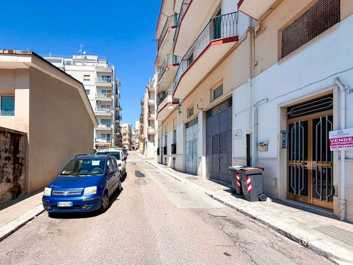 Appartamento bilocale in vendita in Via Adige, Putignano