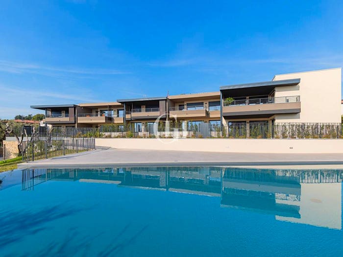 Appartamento quadrilocale in vendita in Via Antonio Meucci, Centro, Padenghe sul Garda