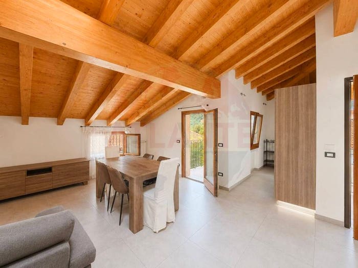 Appartamento quadrilocale in vendita in via Loden, Centro, Zone