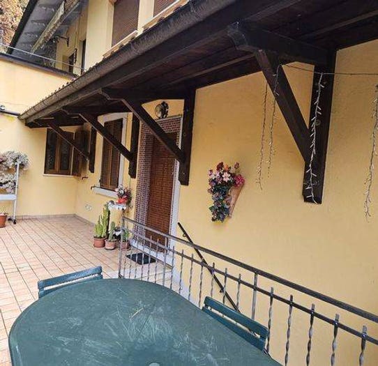 Appartamento quadrilocale in vendita in Roma, Centro, Sestino