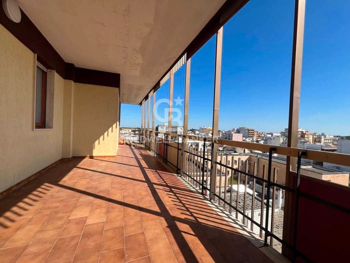 Appartamento con 5 locali in vendita in Via Marche, Centro, Galatina