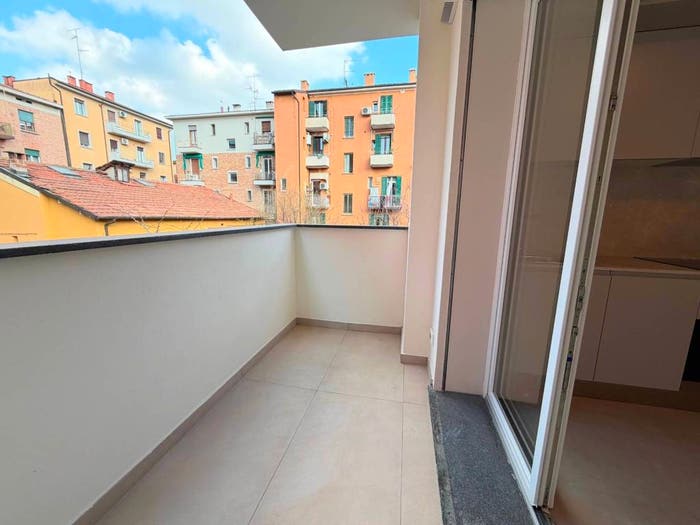 Appartamento bilocale in vendita in via de maria, Bolognina, Bologna
