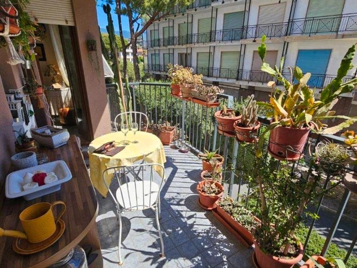 Appartamento bilocale in vendita in Via Aurelia, Piani di Borghetto Ospedale, Bordighera