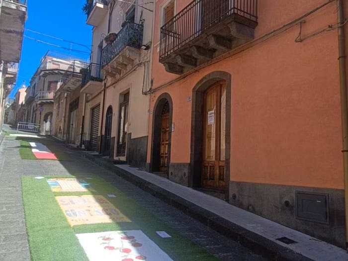 Casa con 5 locali in vendita in Via Coviello, Sant'Alfio