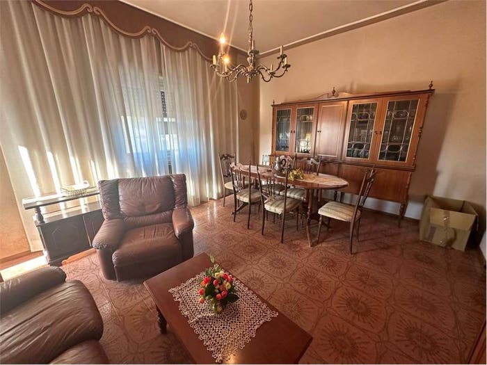Appartamento quadrilocale in vendita in Centro, Cinigiano