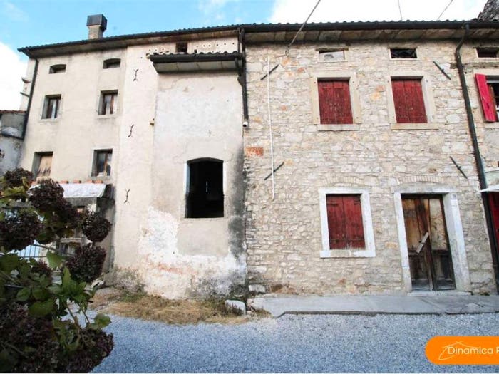 Casa con 5 locali in vendita in Via dei Tolot, Centro, Vittorio Veneto