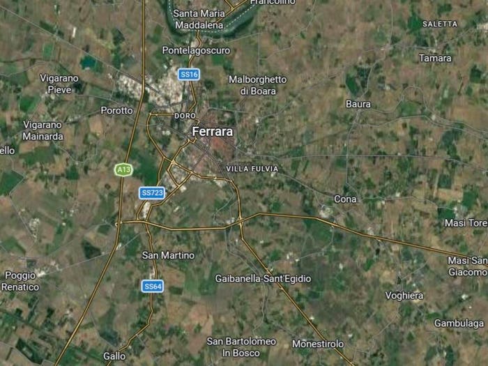 Appartamento quadrilocale in vendita in Via Bentivoglio, Padova Barco, Ferrara