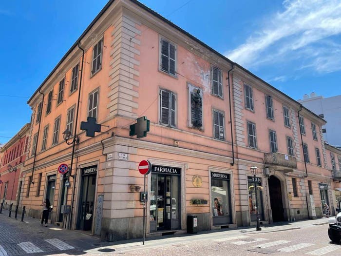 Casa con 6 locali in vendita in via Cavour, Stazione, Asti