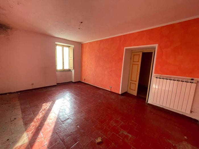 Appartamento trilocale in vendita in Via di Porta Parma, Centro, Pontremoli