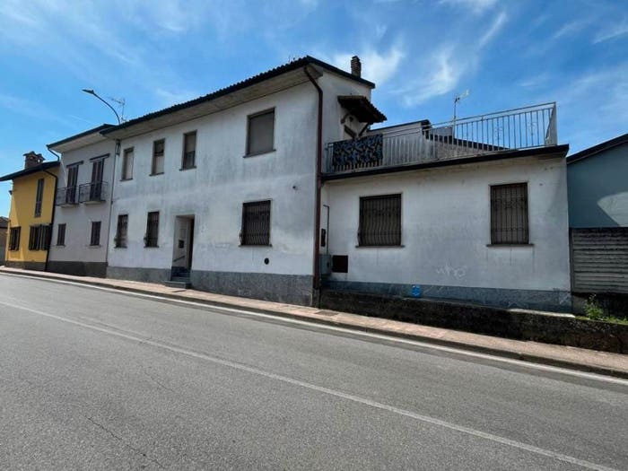 Casa quadrilocale in vendita in Via Roma, Centro, Marzano