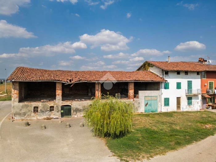 Casa con 6 locali in vendita in Borgata Tamagnone, Tamagnone, Riva Presso Chieri