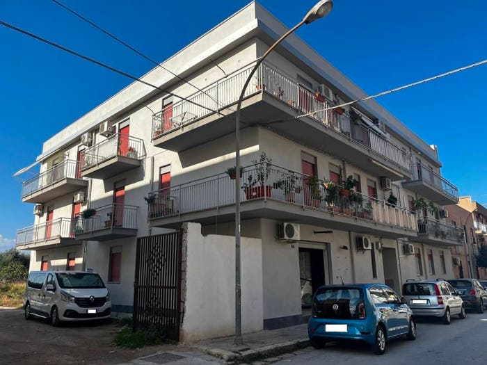 Appartamento quadrilocale in vendita in Via Imbriani, Centro, Cinisi